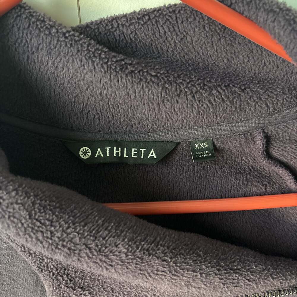 Athleta - Picture 3 of 3